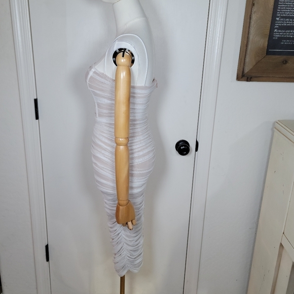 Nookie x REVOLVE Mecca Midi Dress Size XSStunning Bridal White + Nude Mesh - Picture 5 of 14